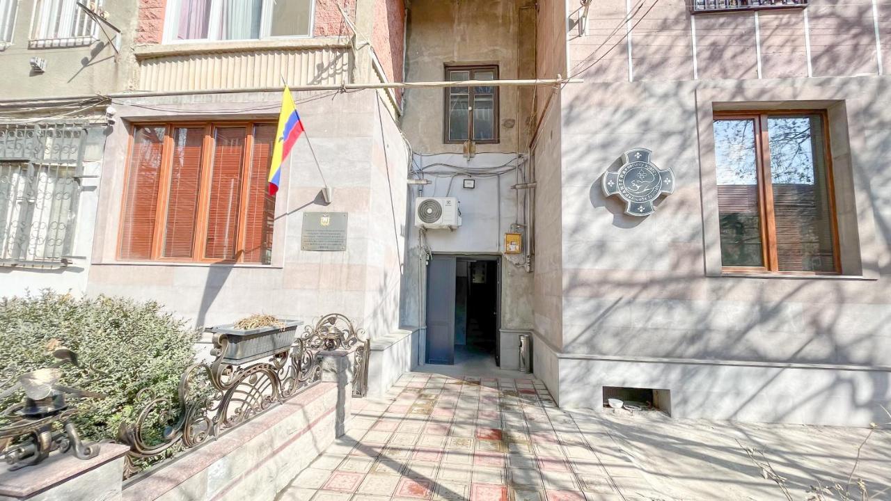 Комфортная И Спокойная Квартира Erywań Zewnętrze zdjęcie